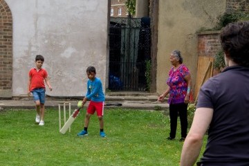This one's going to the boundary